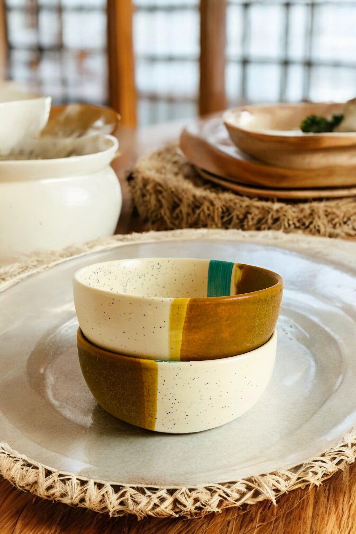 Kiss of the Coast Serving Bowl